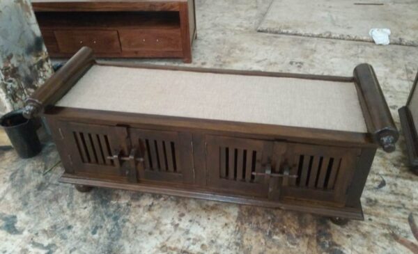 Artistic wooden bench with storage space 4 Sunrise Exports