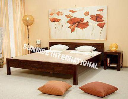 panel design wooden king size double bed Sunrise Exports